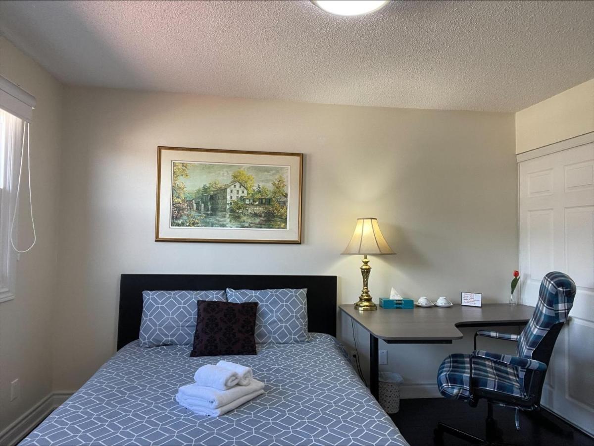 Btn Family-Style Bustling Area Self-Check-In So Fast Fiber Net Free Parking Appartement Toronto Buitenkant foto