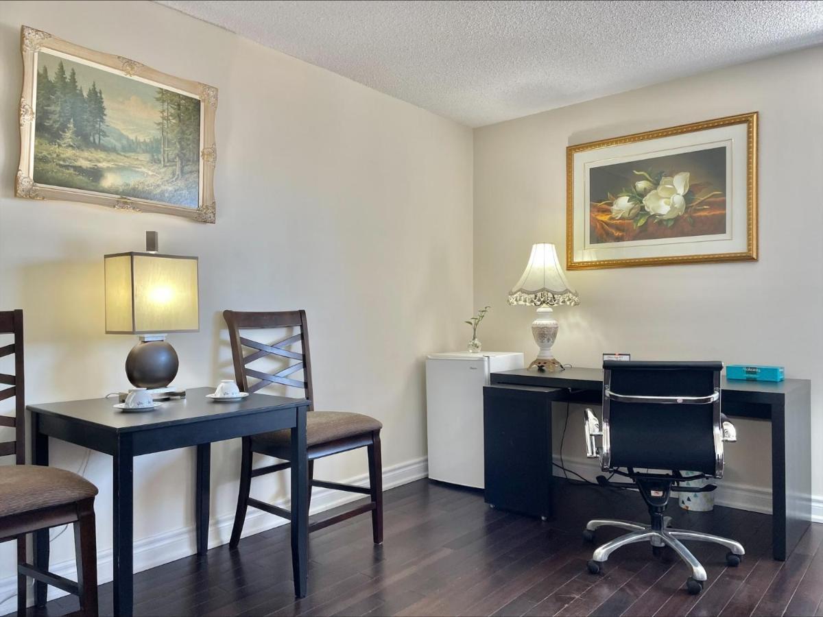 Btn Family-Style Bustling Area Self-Check-In So Fast Fiber Net Free Parking Appartement Toronto Buitenkant foto